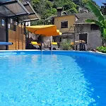 Sangiovese Emiliano Apartment Gravedona